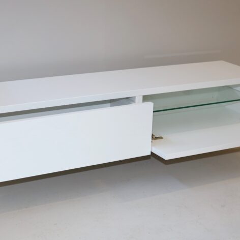 Mup TV-taso 156 cm